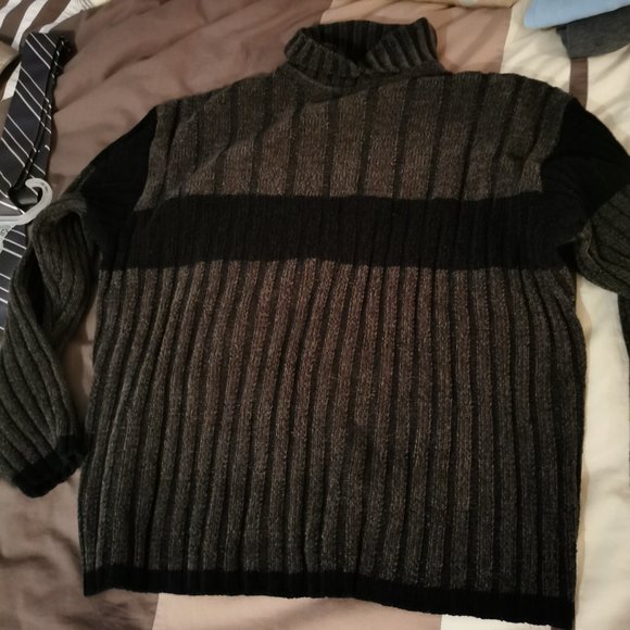 R Squared men's Turtle Neck Sweater - Picture 2 of 4